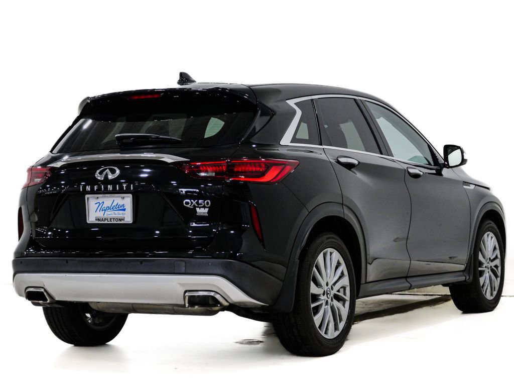 Used 2023 INFINITI QX50 Pure image 6