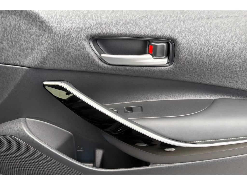 Certified 2026 Toyota Corolla XLE FWD image 18