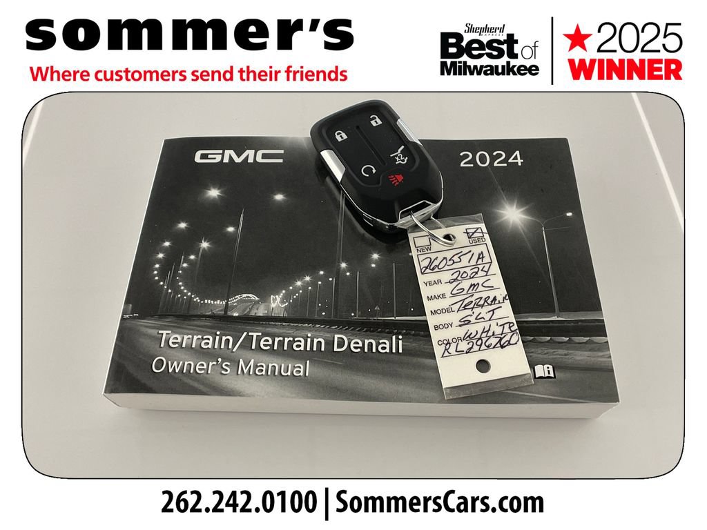 Used 2024 GMC Terrain SLT w/ Elevation Edition AWD/4WD image 25