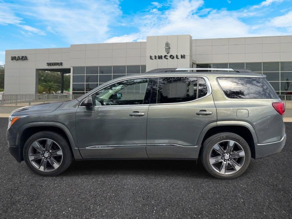 Used 2017 GMC Acadia Denali w/ Technology Package AWD/4WD image 8