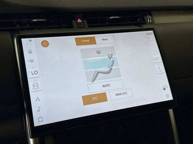 New 2026 Land Rover Discovery Sport Landmark image 17