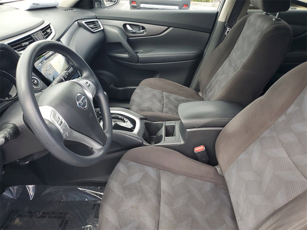 Used 2015 Nissan Rogue SV image 20