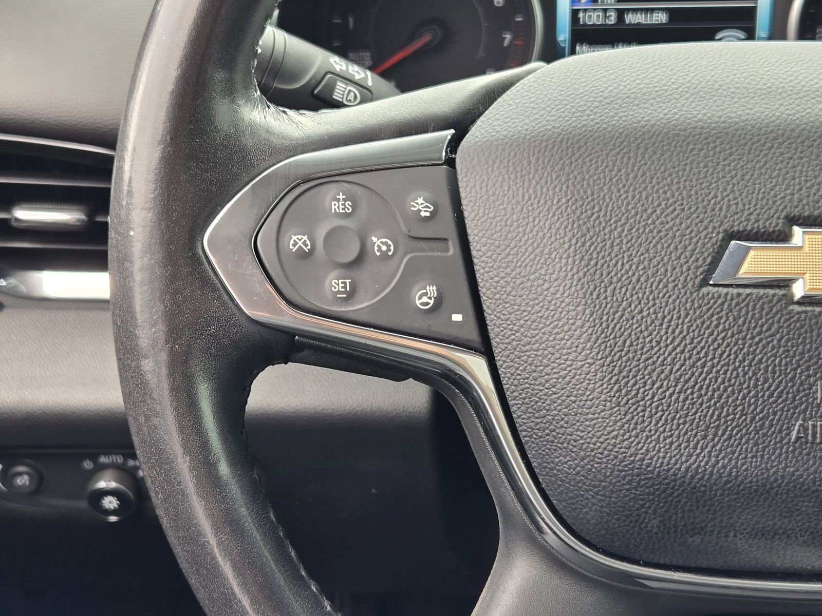 Used 2019 Chevrolet Traverse Premier w/ LPO, 'HIT The Road' Package image 25