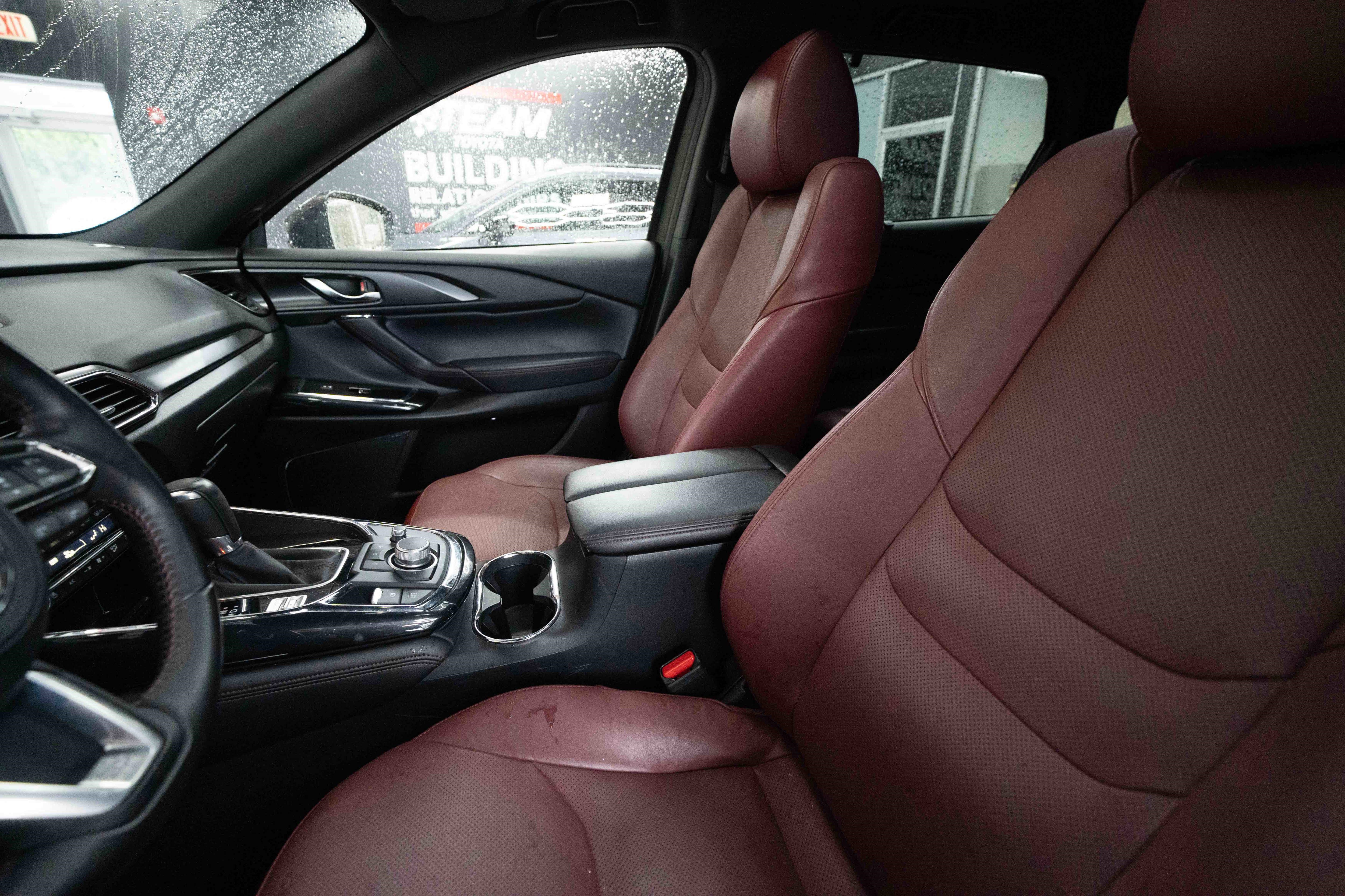 Used 2023 MAZDA CX-9 Carbon Edition image 10