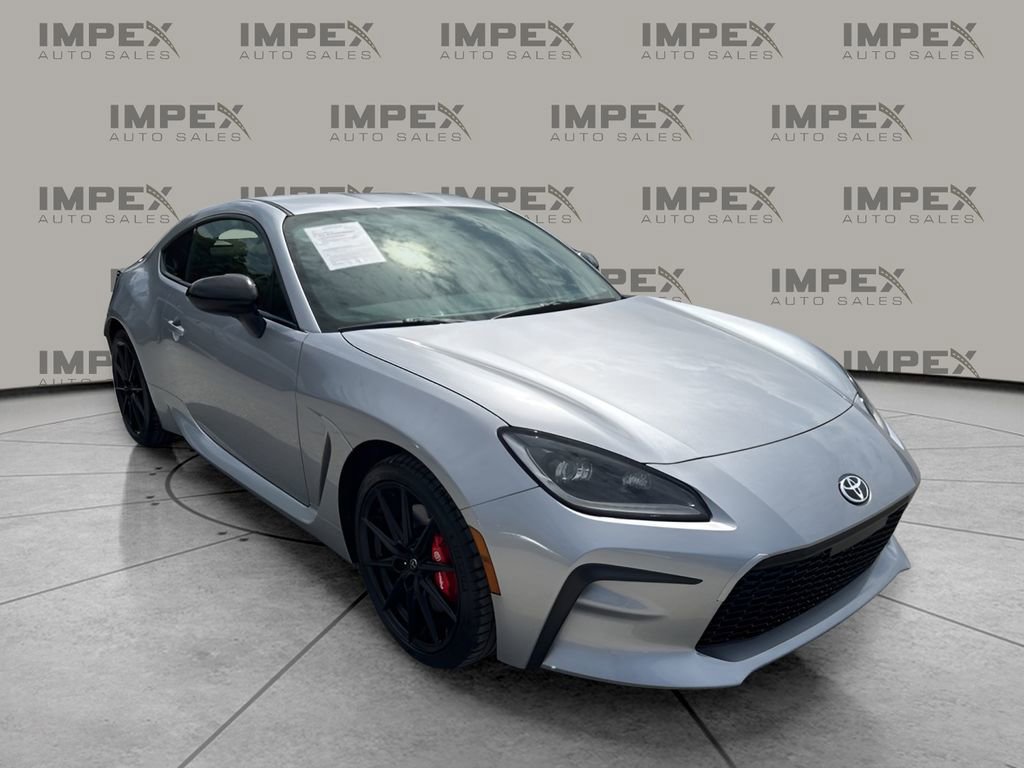 Used 2025 Toyota GR86 Premium w/ Performance Package RWD image 7