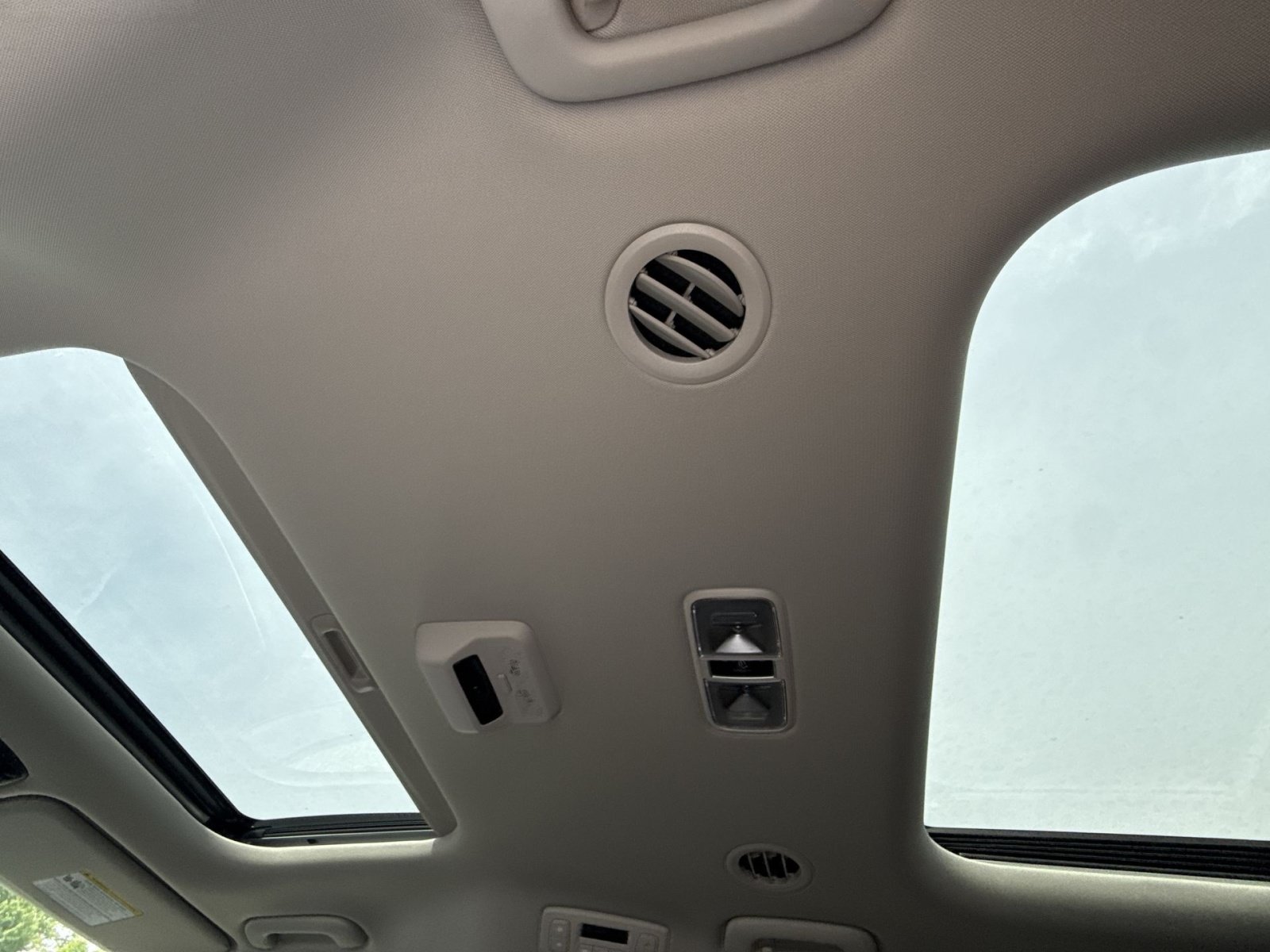 New 2026 Kia Carnival SX FWD image 38