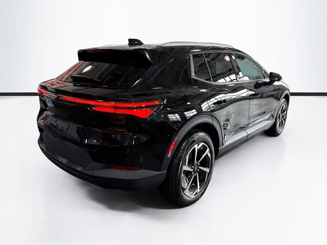 New 2026 Chevrolet Equinox EV LT AWD/4WD image 6
