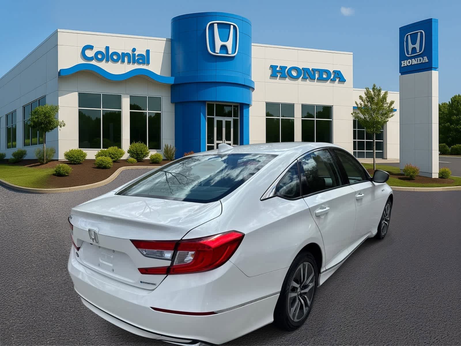 Used 2019 Honda Accord EX image 6