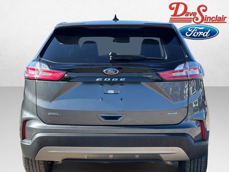 Used 2022 Ford Edge SEL w/ Convenience Package image 8