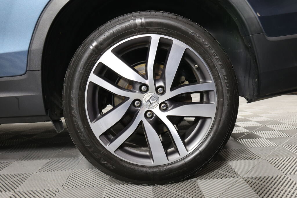 Used 2018 Honda Pilot Touring image 8