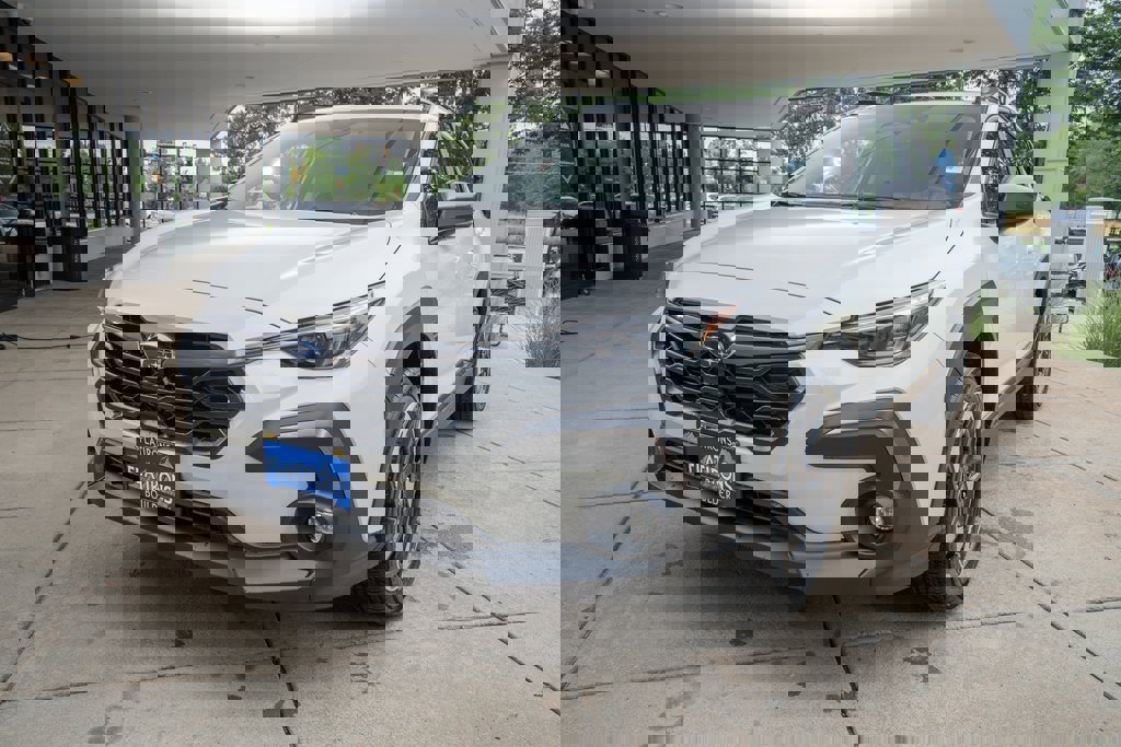 New 2025 Subaru Crosstrek 2.5i Limited image 5