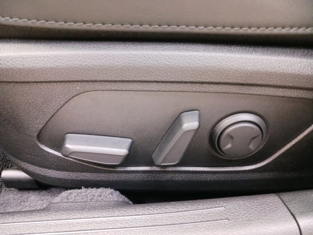 Used 2023 Kia K5 GT-Line image 26