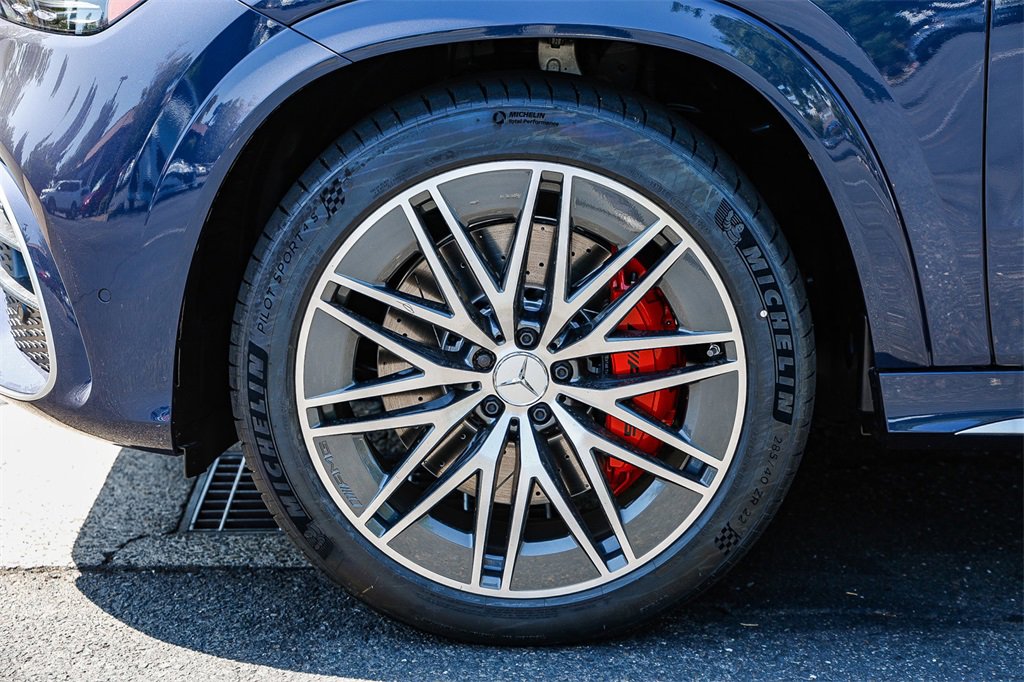 New 2026 Mercedes-Benz GLE 63 AMG S image 9