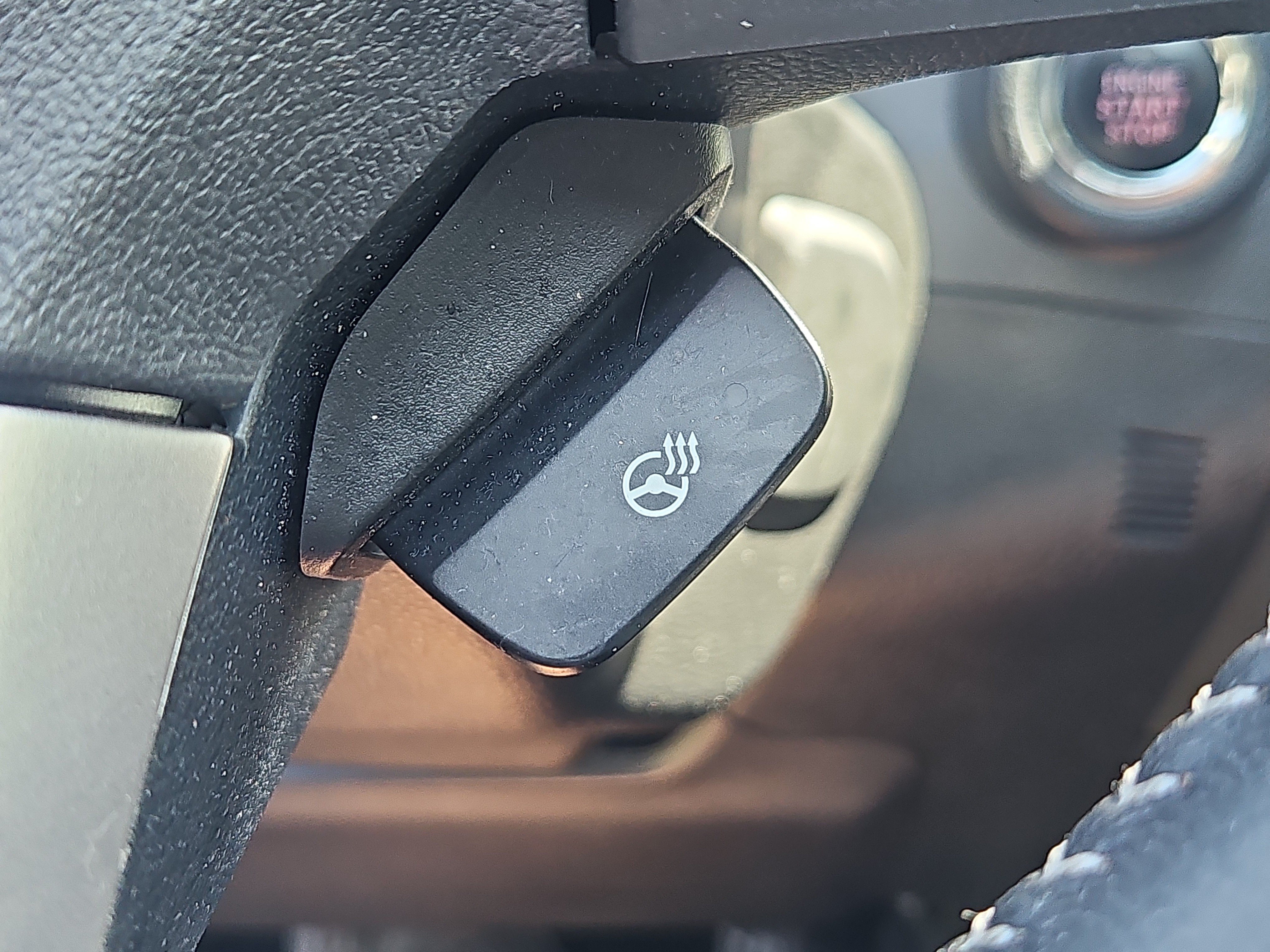 Used 2018 Subaru Forester 2.5i Touring AWD/4WD image 15