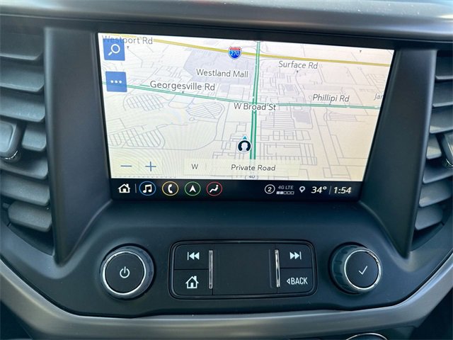 Used 2023 GMC Acadia AT4 w/ Technology Package image 16