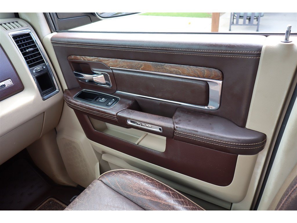 Used 2014 RAM 3500 Laramie Longhorn AWD/4WD image 28