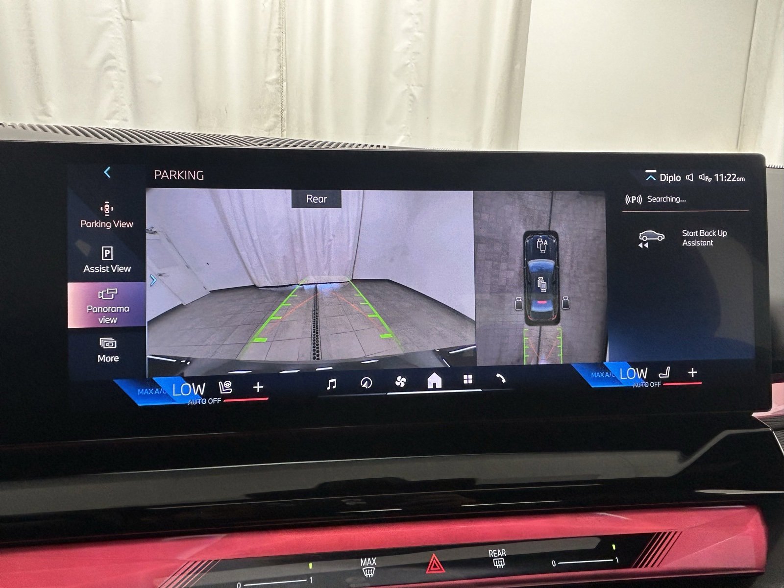 Used 2024 BMW i5 eDrive40i w/ M Sport Package image 18