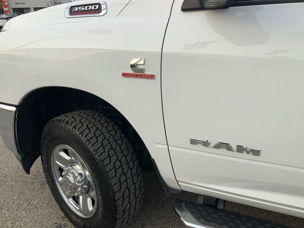 Used 2022 RAM 3500 Big Horn image 10