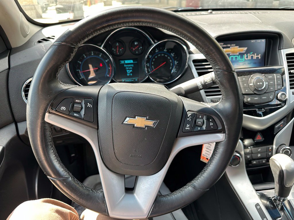 Used 2014 Chevrolet Cruze LT w/ All-Star Edition FWD image 16