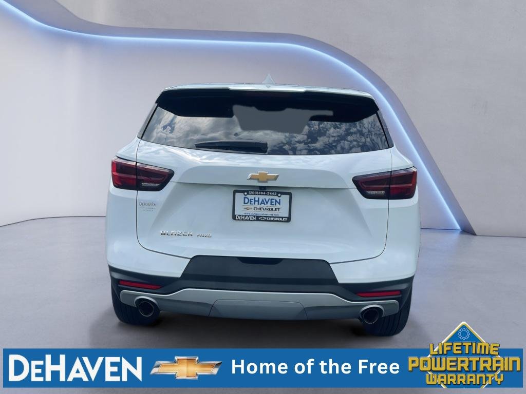 Used 2025 Chevrolet Blazer LT AWD/4WD image 5