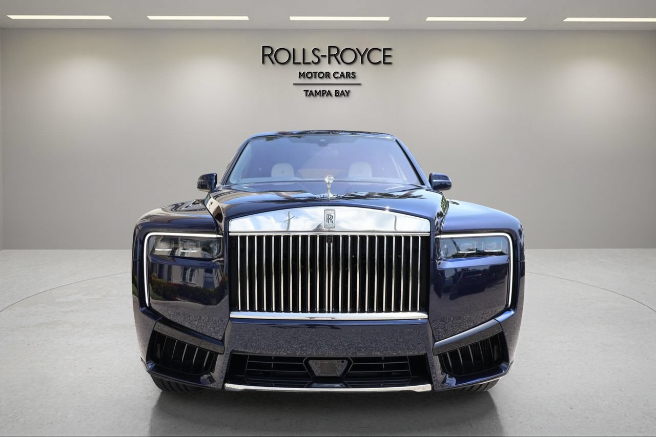 New 2026 Rolls-Royce Cullinan AWD/4WD image 8