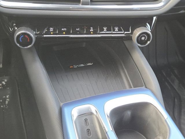 New 2026 Chevrolet Equinox EV LT image 9