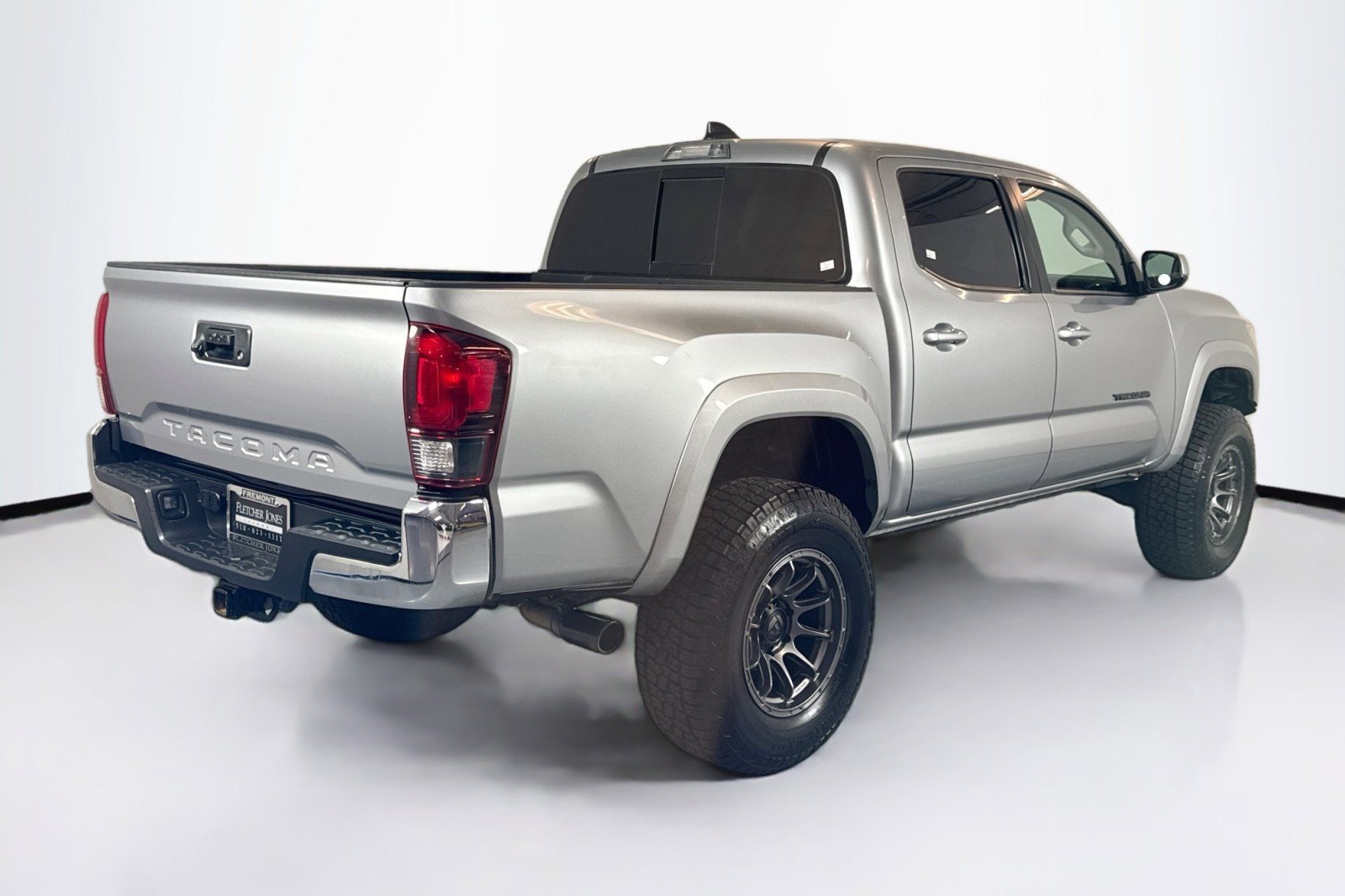 Used 2023 Toyota Tacoma SR5 image 5