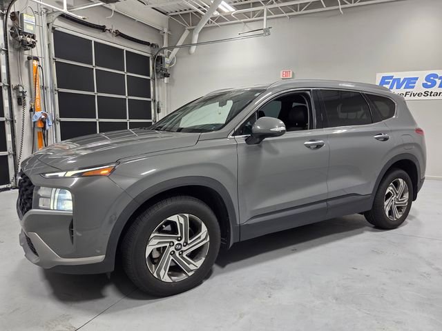 Used 2023 Hyundai Santa Fe SEL w/ Winter Weather Package FWD image 3