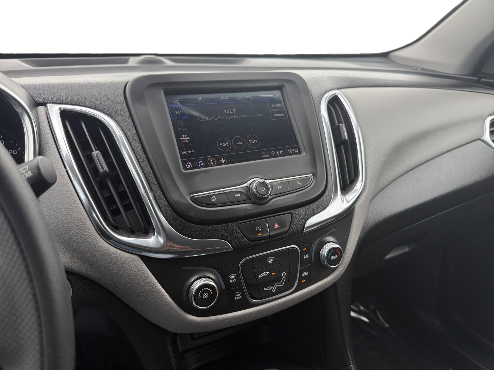 Used 2024 Chevrolet Equinox LS w/ LS Convenience Package FWD image 13