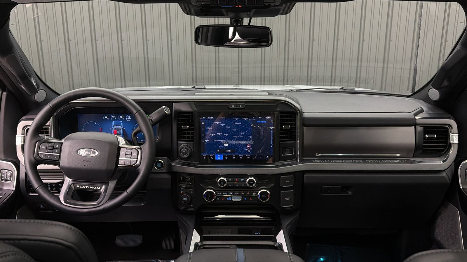 Used 2026 Ford F450 Platinum w/ FX4 Off-Road Package AWD/4WD image 38