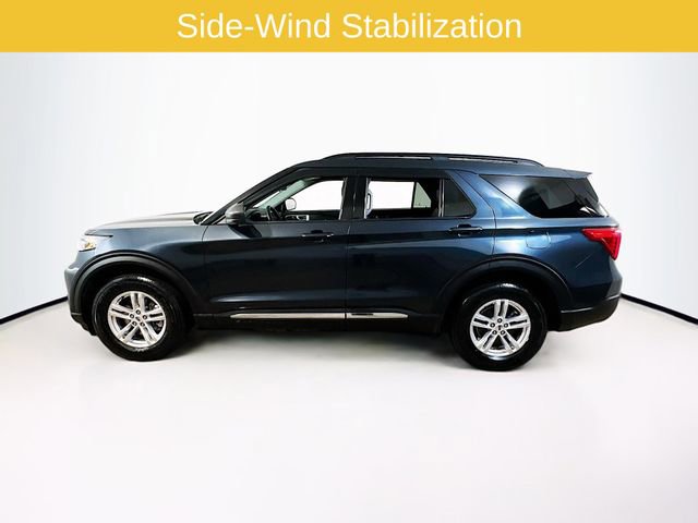 Certified 2023 Ford Explorer XLT w/ Equipment Group 202A AWD/4WD image 4