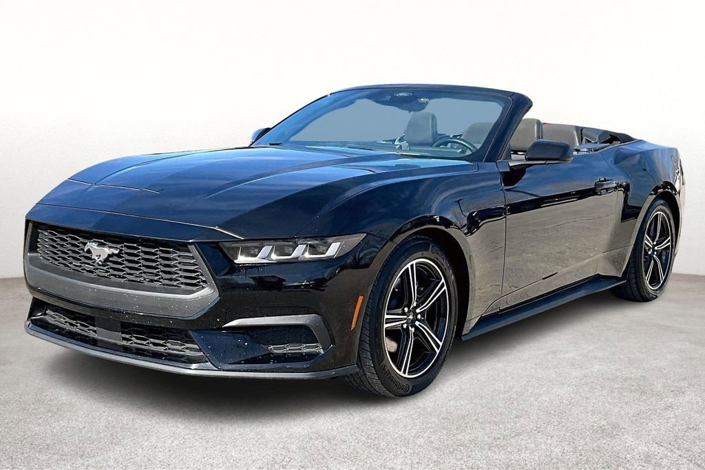 Used 2024 Ford Mustang Convertible RWD image 14