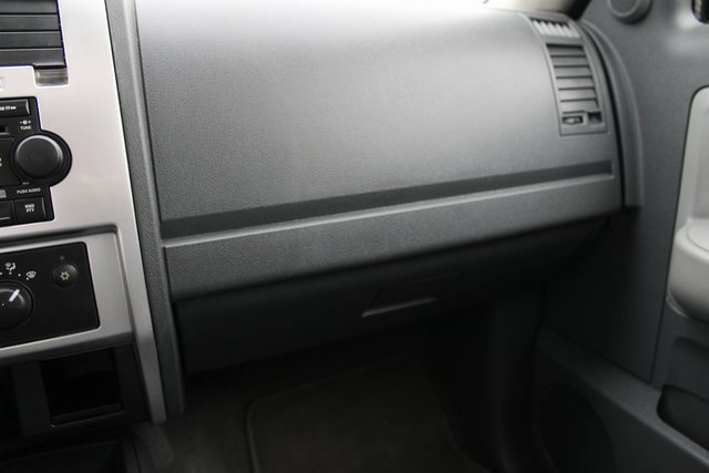 Used 2007 Dodge Dakota Laramie w/ Sun & Wheel Value Group image 30