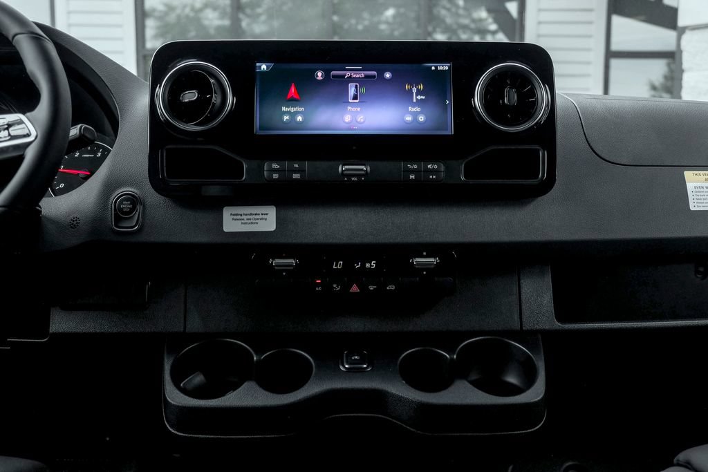 New 2026 Mercedes-Benz Sprinter 2500 image 20
