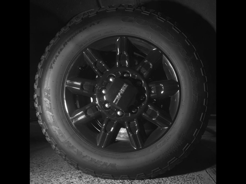Certified 2025 GMC Sierra 2500 AT4 w/ AT4 Premium Plus Package AWD/4WD image 36