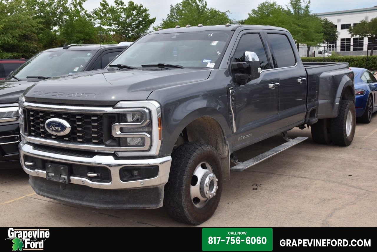 Used 2024 Ford F350 Lariat w/ Lariat Ultimate Package AWD/4WD image 1