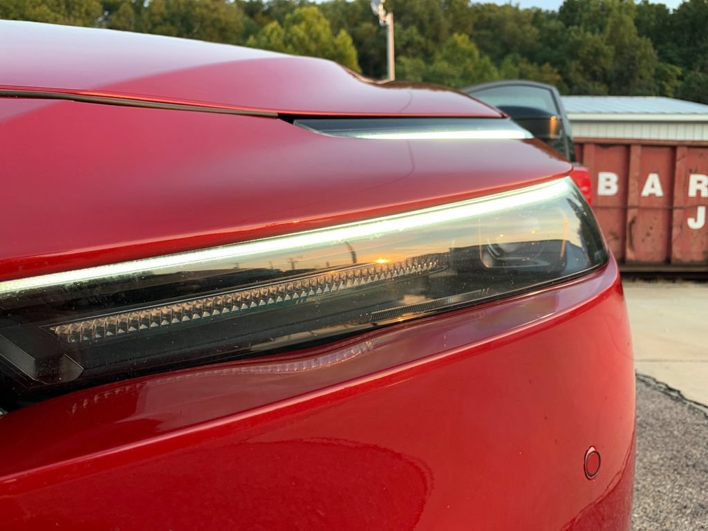Used 2024 Toyota Prius XLE AWD/4WD image 38
