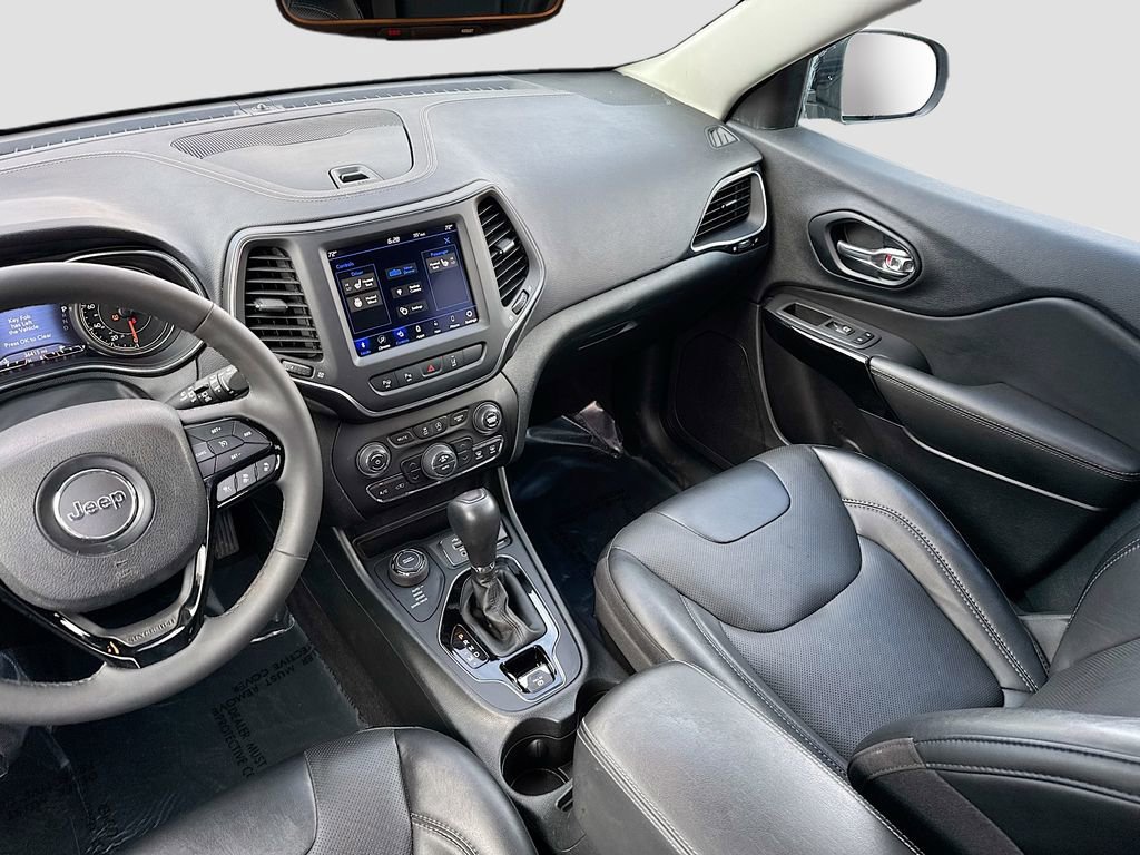 Used 2023 Jeep Cherokee Altitude Lux AWD/4WD image 23