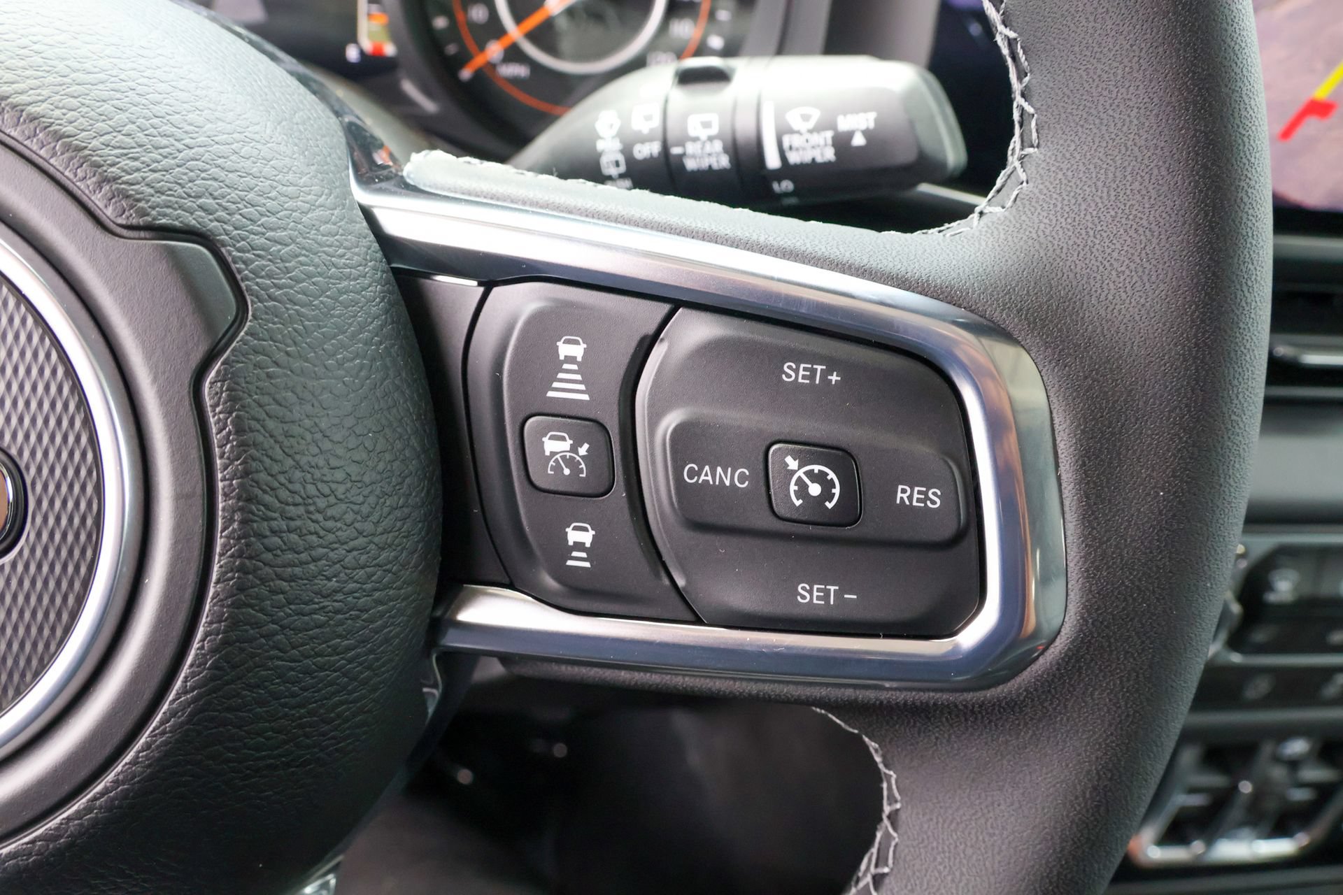 New 2026 Jeep Wrangler Unlimited Sahara AWD/4WD image 27