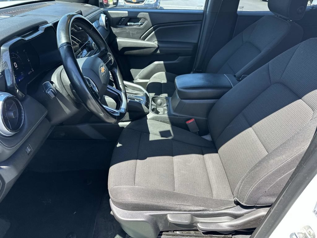 Used 2023 Chevrolet Colorado LT RWD image 19
