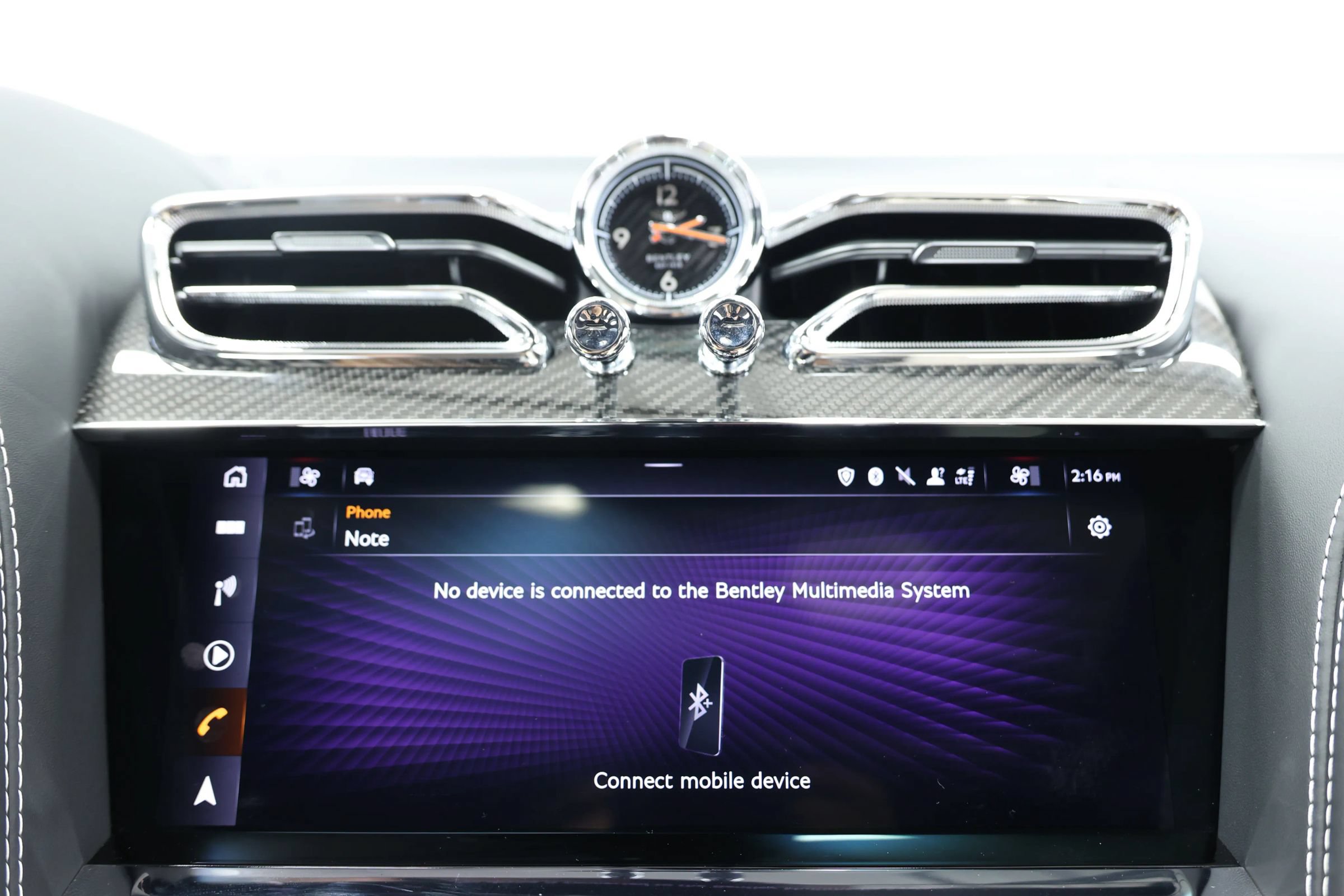 Used 2021 Bentley Bentayga w/ First Edition Specification AWD/4WD image 37