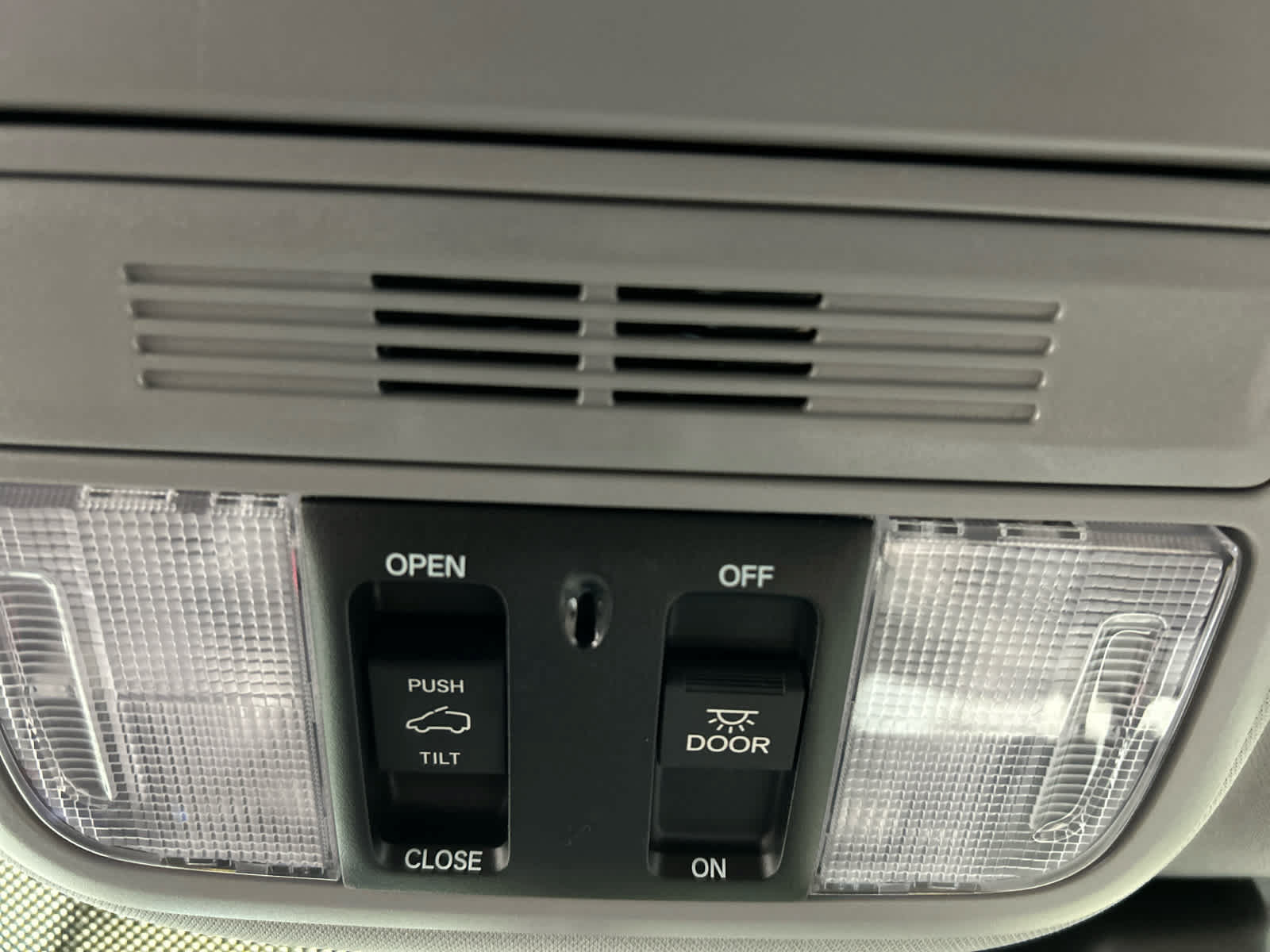 Used 2020 Honda Odyssey EX-L image 6