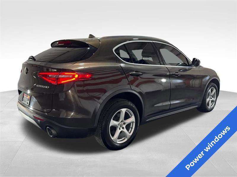 Used 2019 Alfa Romeo Stelvio AWD w/ Cold Weather Package image 5