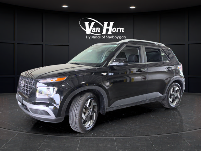 Certified 2025 Hyundai Venue SEL FWD image 3