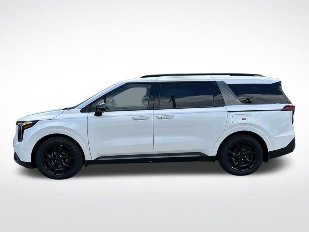 New 2025 Kia Carnival SX Prestige FWD image 2