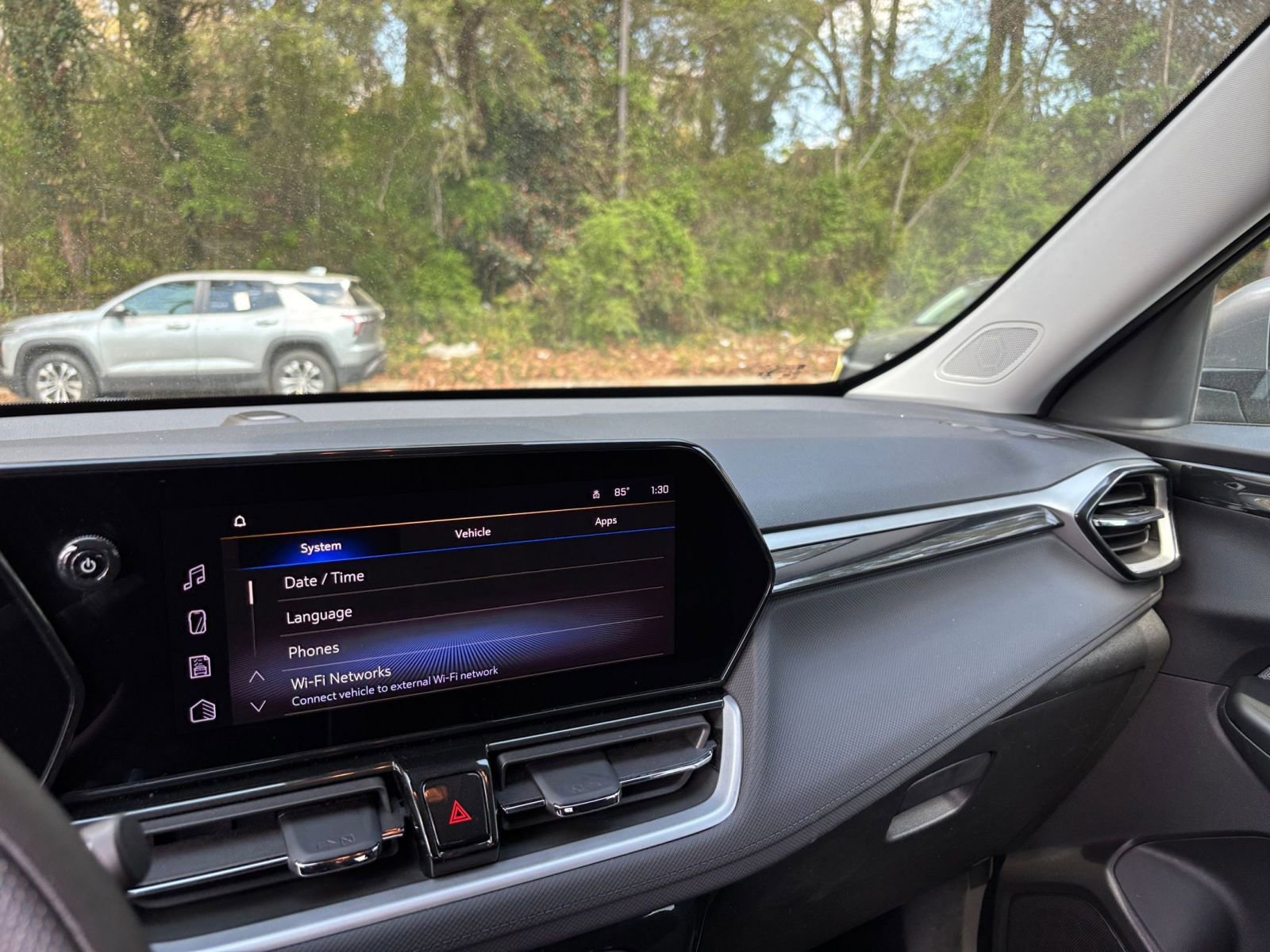 Used 2025 Chevrolet TrailBlazer LT image 36