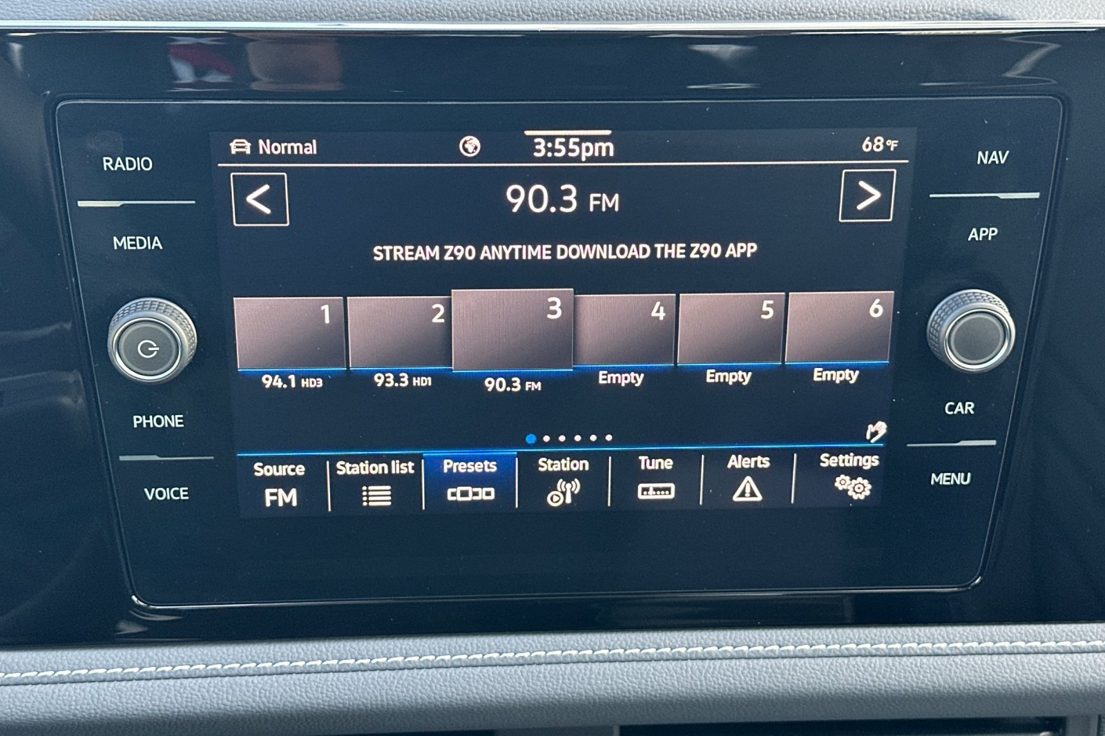 New 2026 Volkswagen Jetta SEL FWD image 15
