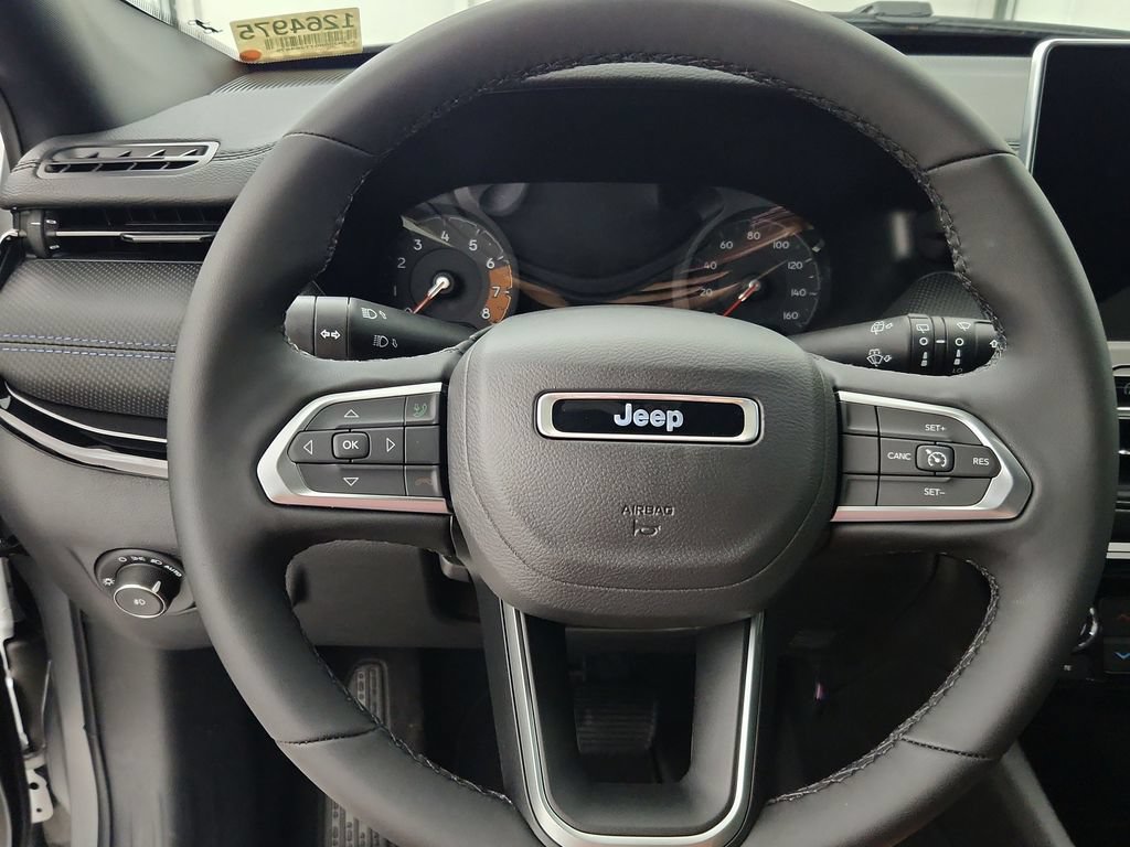 New 2026 Jeep Compass Latitude AWD/4WD image 21