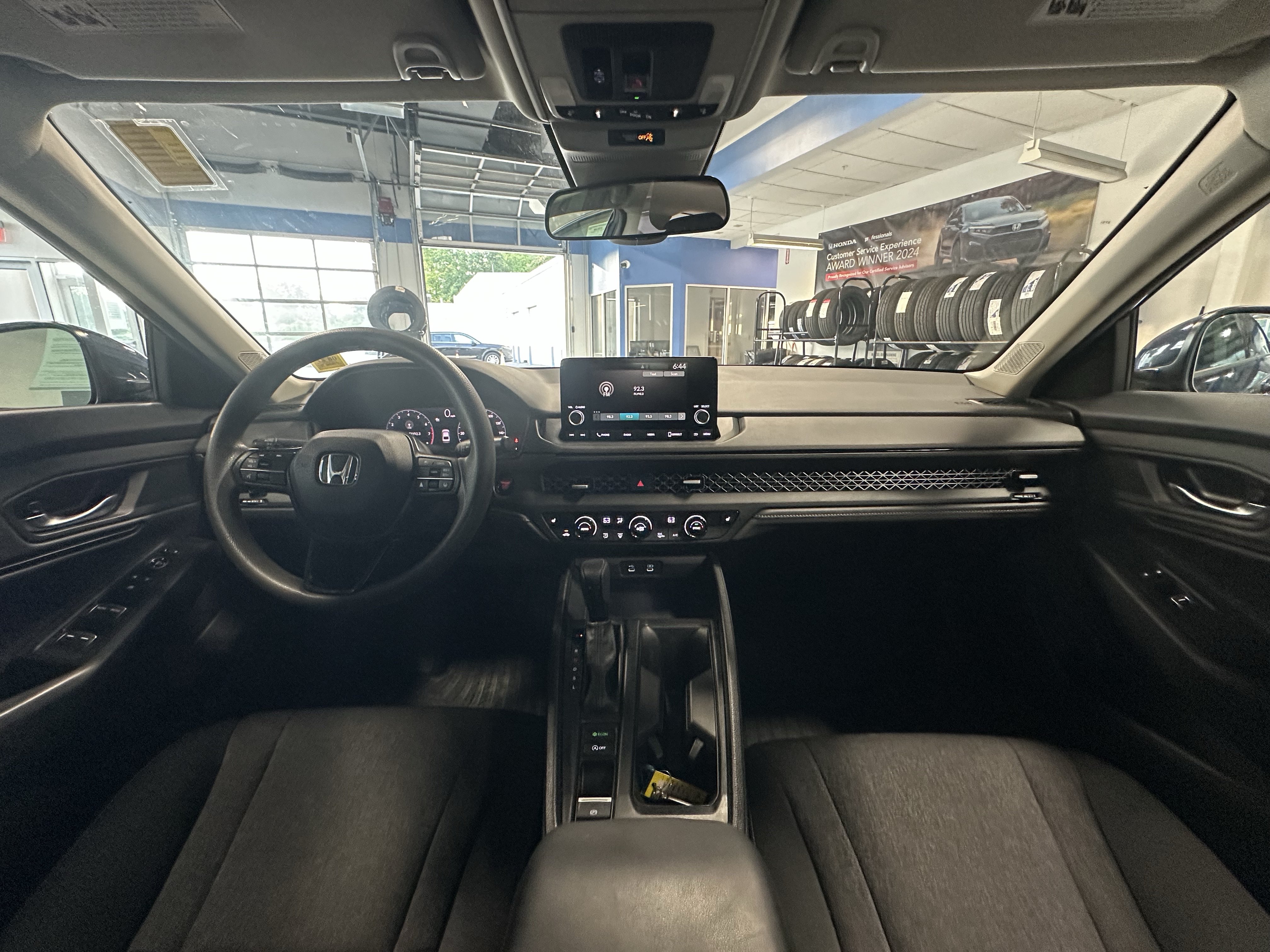 Used 2023 Honda Accord EX image 2