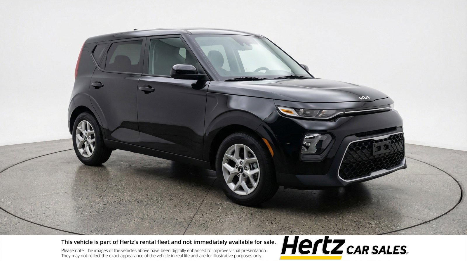 Used 2025 Kia Soul LX w/ LX Technology Package FWD image 1